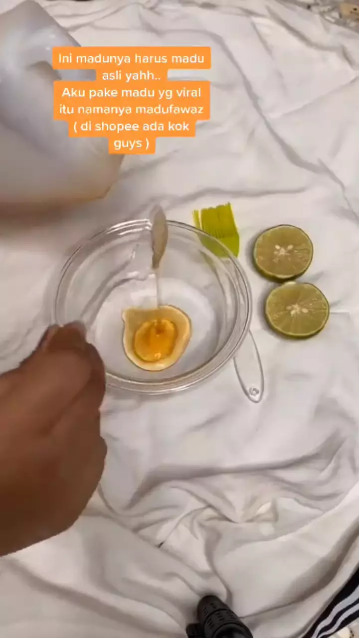 cara mengecilkan pori-pori tanpa putih telur © YouTube