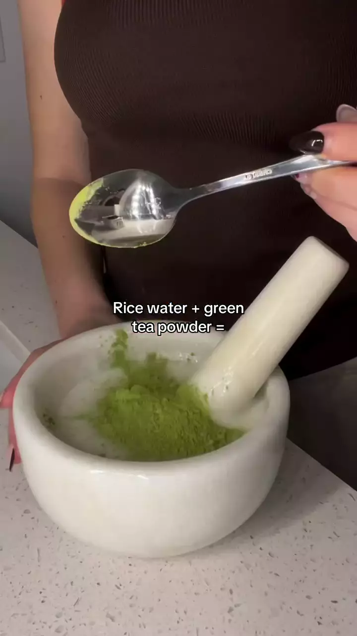 Cara bersihkan pori-pori © Instagram