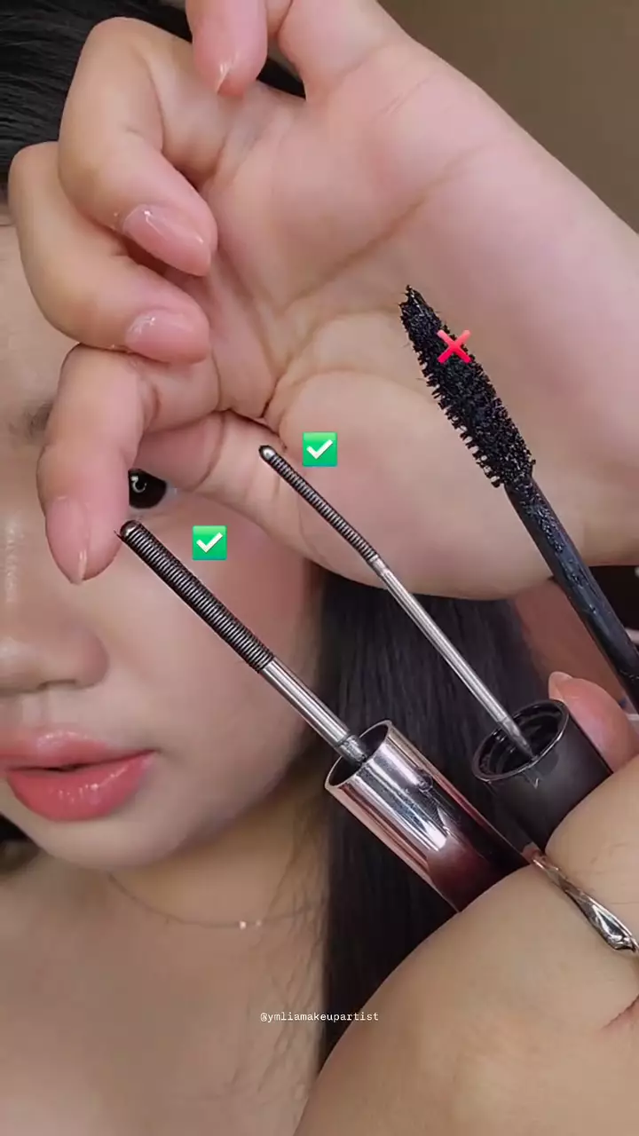 Mata monolid suka bikin maskara bleber © Instagram Mata monolid suka bikin maskara bleber © Instagram