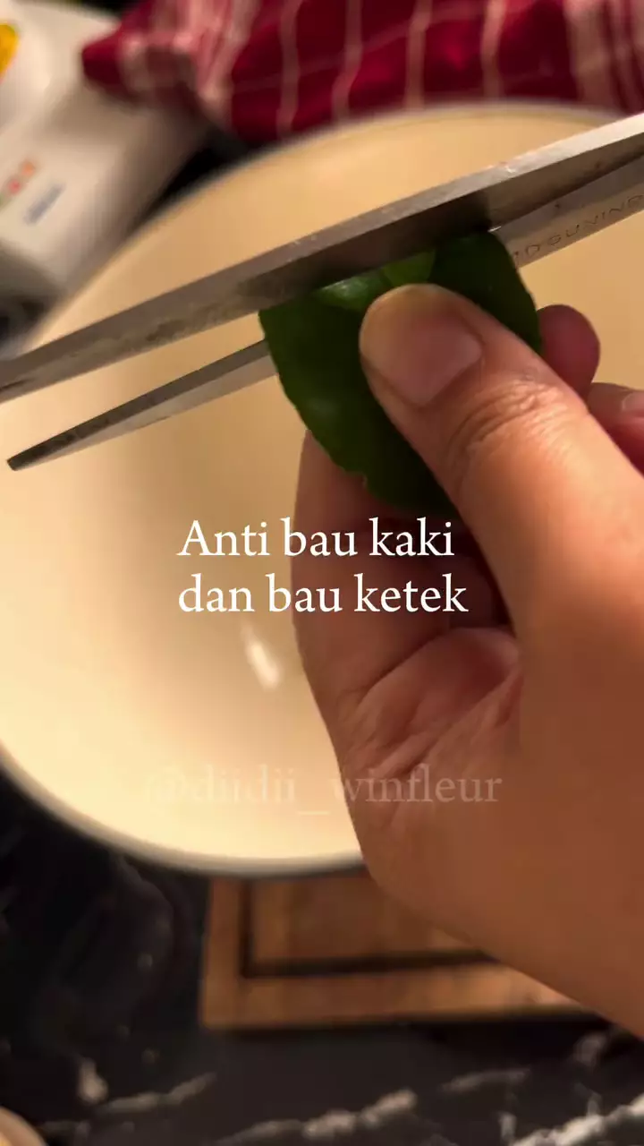 rempah daun ini bisa hilangkan bau ketiak © Instagram  rempah daun ini bisa hilangkan bau ketiak © Instagram