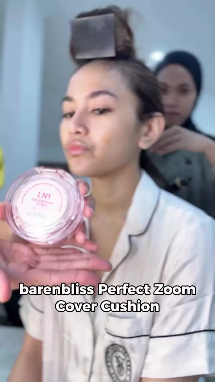 tutorial makeup Mahalini © Instagram 