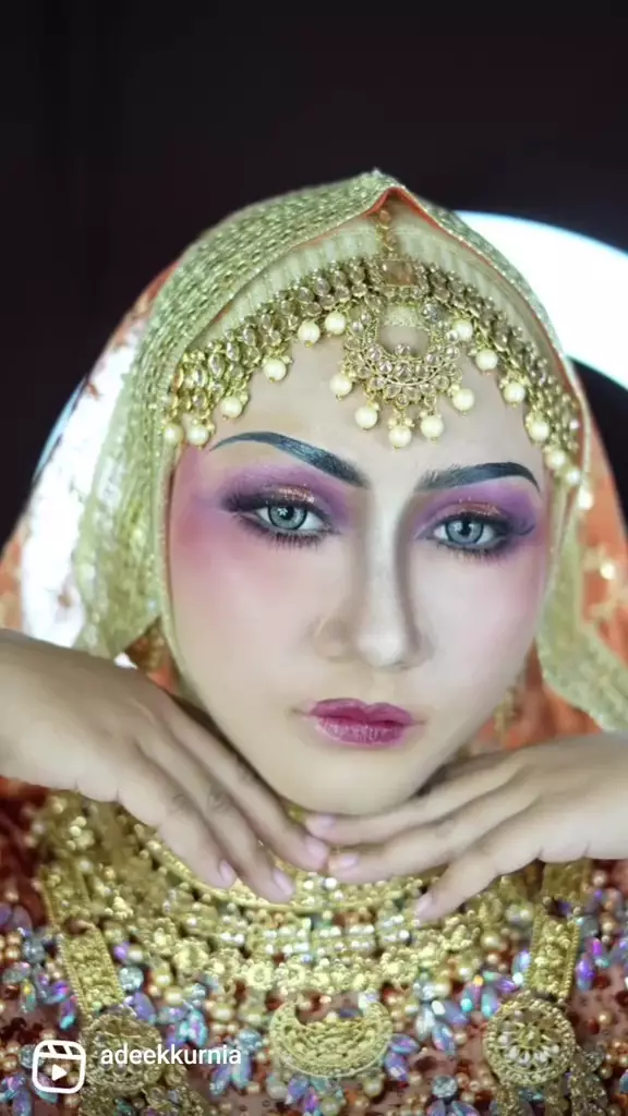 Awalnya dirias sama bude © TikTok