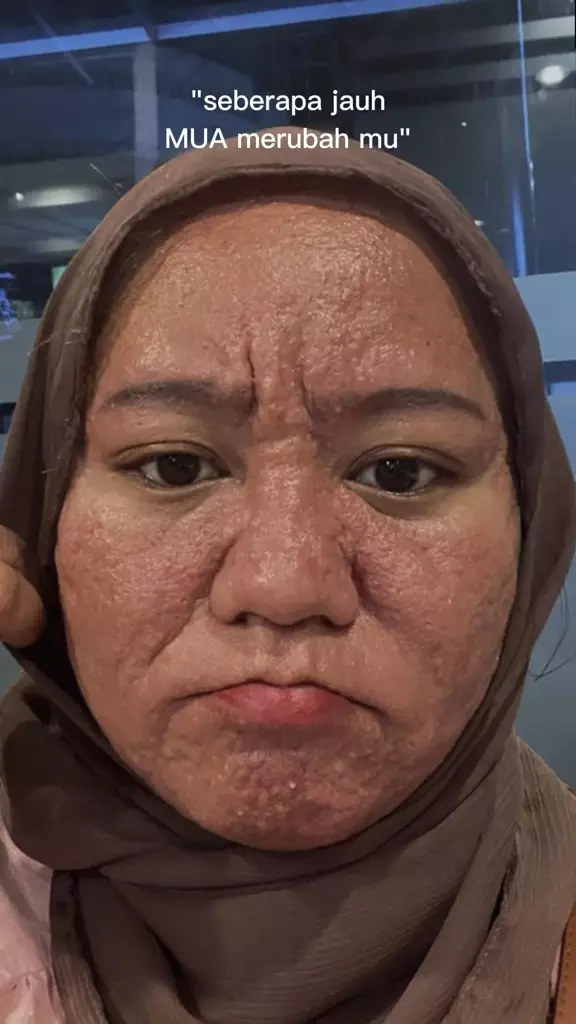 Definisi makeup bikin glow-up © TikTok Definisi makeup bikin glow-up © TikTok