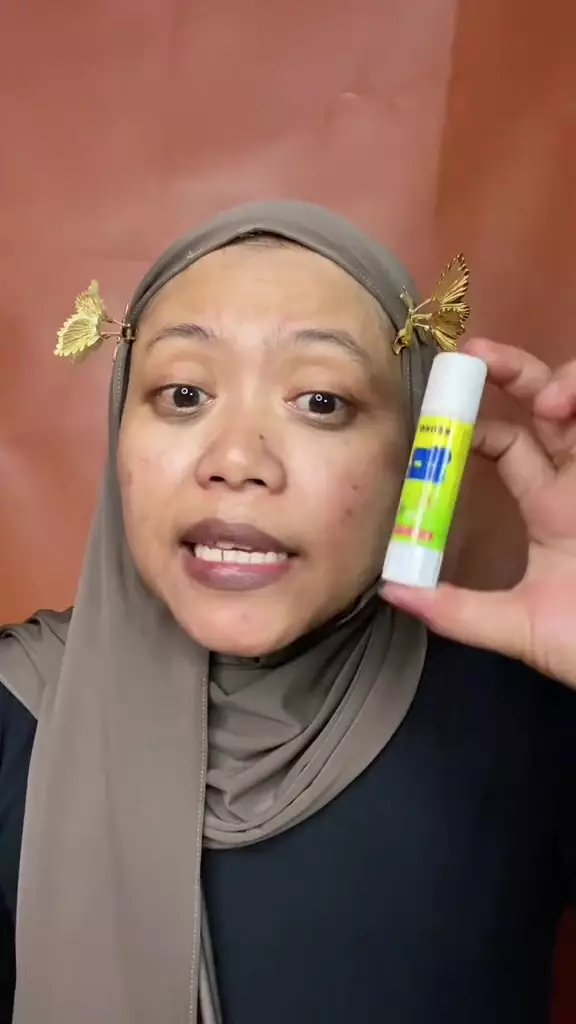 Mulanya punya kantung mata besar © TikTok Mulanya punya kantung mata besar © TikTok