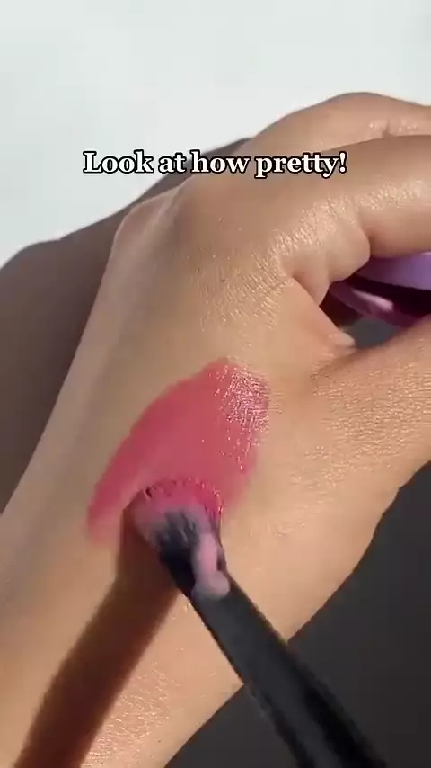 cara mengubah blush on powder jadi liquid © YouTube cara mengubah blush on powder jadi liquid © YouTube