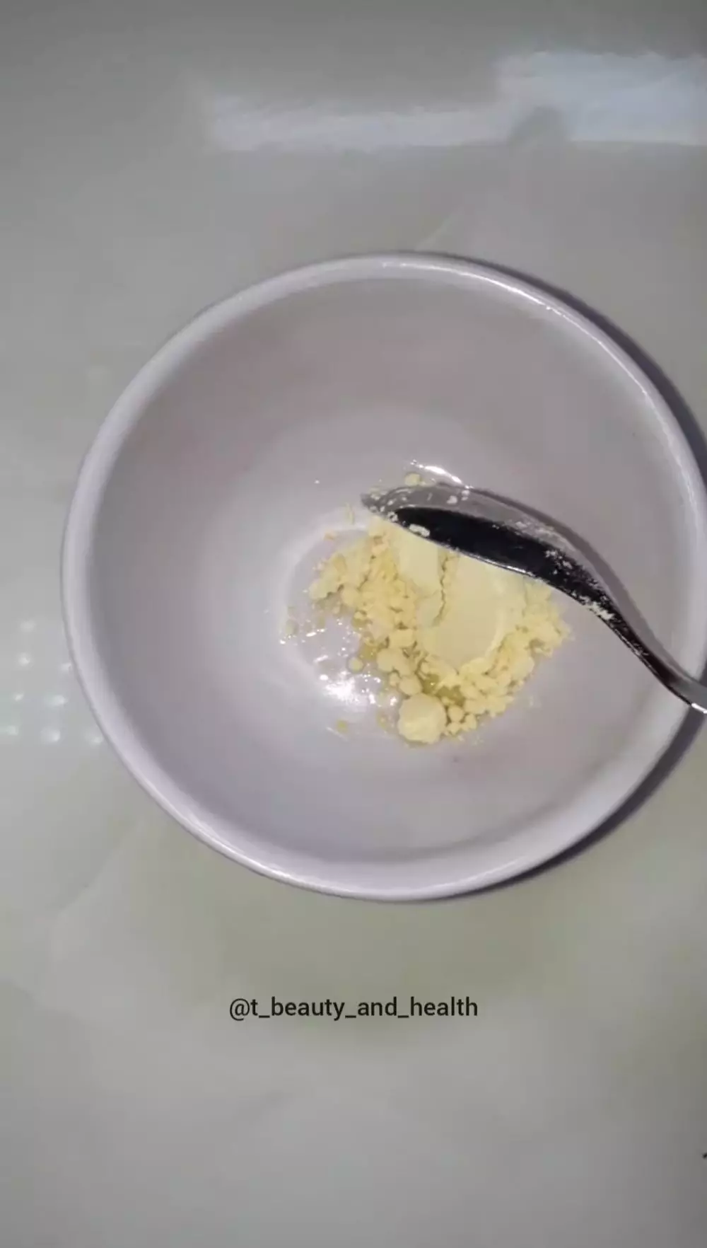 kencangkan kulit cuma pakai masker kolagen © YouTube