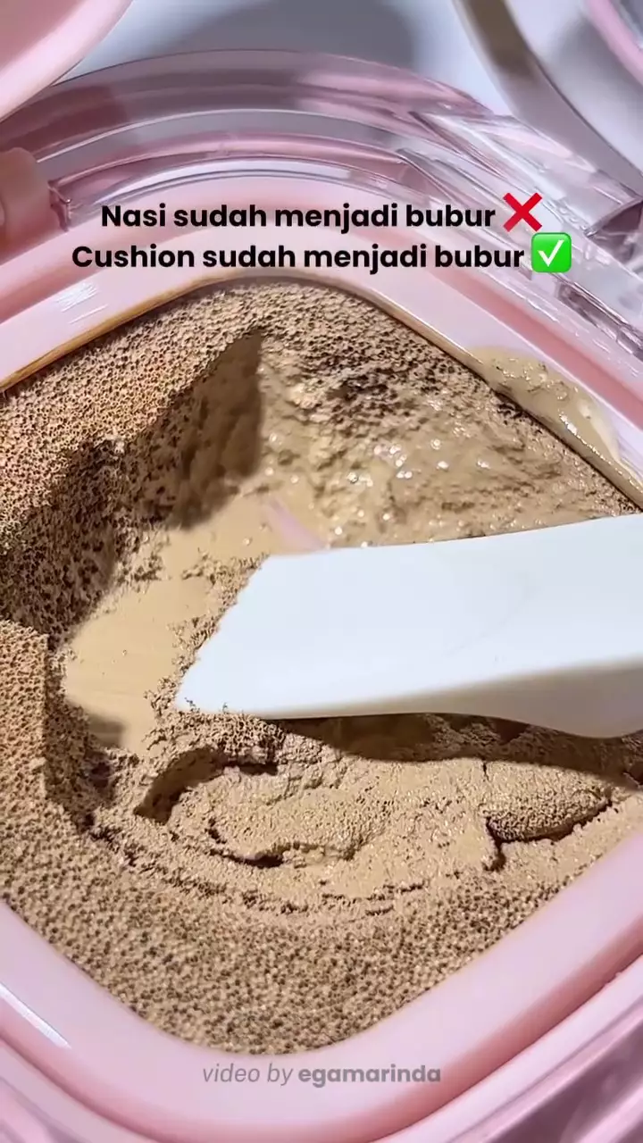 cushion rusak hingga jadi bubur © Instagram cushion rusak hingga jadi bubur © Instagram