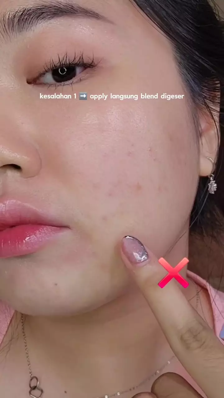 cara ampuh samarkan bekas jerawat © Instagram cara ampuh samarkan bekas jerawat © Instagram
