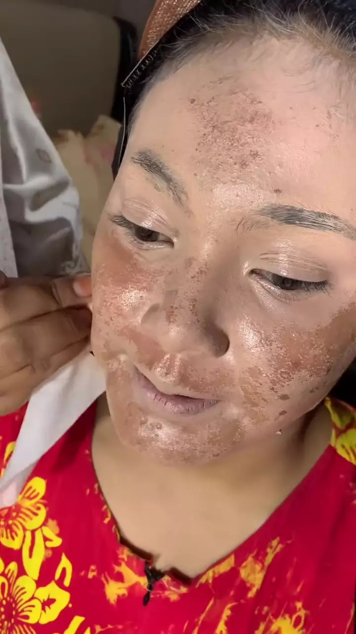 Tunjukkan complexion luntur © Instagram