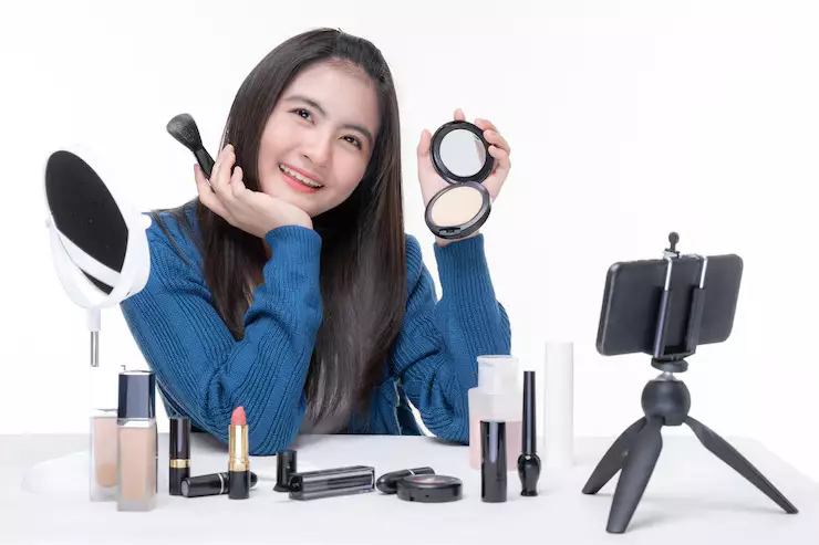 7 Rekomendasi produk makeup setelah skincare, bikin wajah segar dan ringan di kulit berbagai sumber