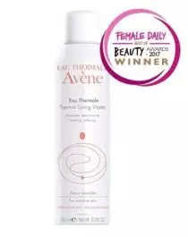 10 Face mist penyegar yang tepat untuk mengatasi kulit kusam akibat cuaca panas dan debu jalanan © 2025 brilio.net 10 Face mist penyegar yang tepat untuk mengatasi kulit kusam akibat cuaca panas dan debu jalanan © 2025 brilio.net