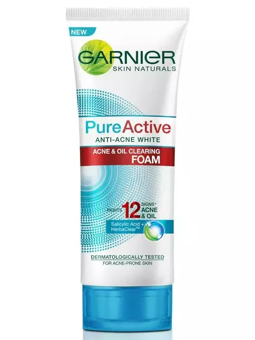 10 Skincare untuk kulit berminyak dan berjerawat di iklim tropis, harga di bawah Rp 100 ribu © 2025 brilio.net