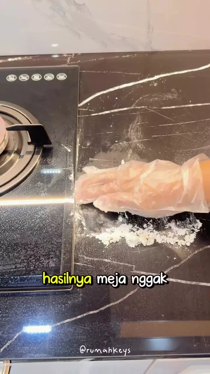 Minyak tumpah © Instagram