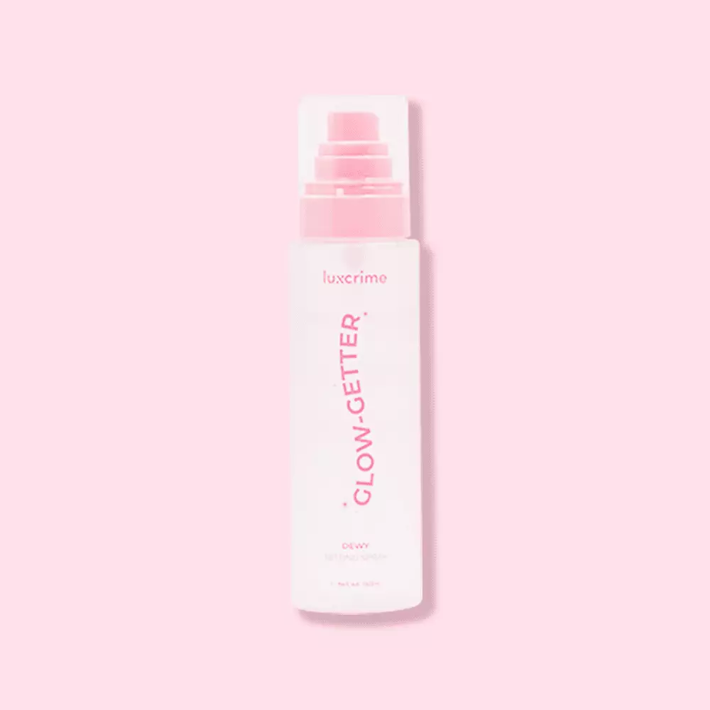 7 Setting spray cegah makeup crack samarkan kerutan di bawah Rp100 ribu © 2025 brilio.net 7 Setting spray cegah makeup crack samarkan kerutan di bawah Rp100 ribu © 2025 brilio.net