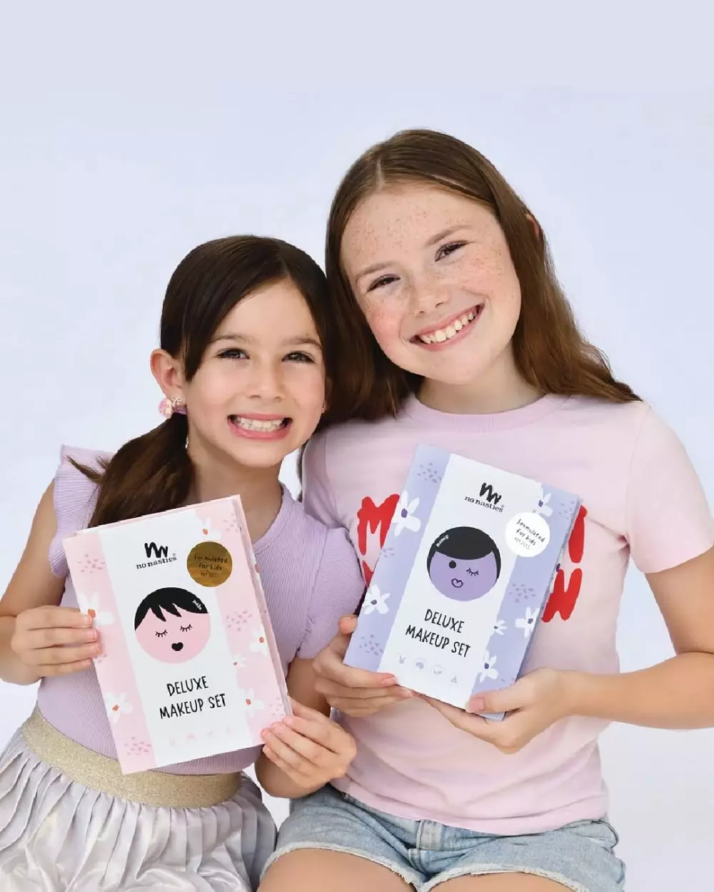 Rekomendasi makeup untuk anak kecil © 2025 brilio.net Rekomendasi makeup untuk anak kecil © 2025 brilio.net