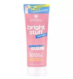 9 Skincare lightening untuk remaja harga di bawah Rp 100 ribu © 2025 brilio.net 9 Skincare lightening untuk remaja harga di bawah Rp 100 ribu © 2025 brilio.net
